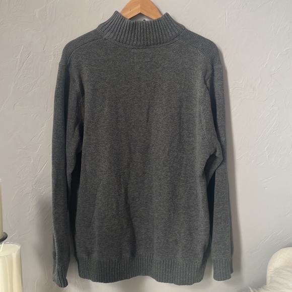 Logan Hill Gray Sweater - Picture 5 of 6